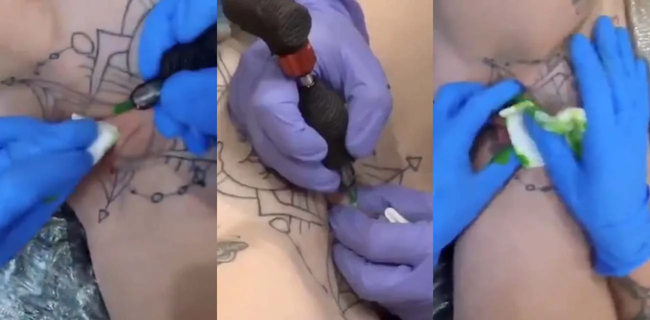 欧美大神给逼纹身 小穴直接暴露在纹身师的面前 这谁能忍住 又在骗我当纹身师