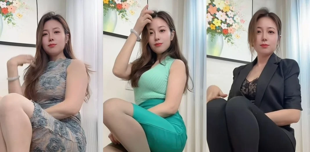 南京极品熟女 刘芸 风韵犹存身材一绝 女上骑乘反位肥臀猛撞 各种姿势配合操完展示嫩穴 反差少妇骚到骨子里！