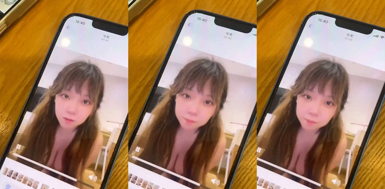 蛋糕店老板娘白天裱花做甜点 晚上叫自己主人的小母狗 私密视频疯传全网