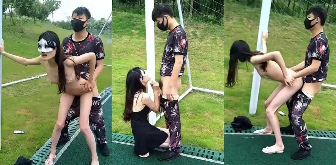 顶级反差婊妩媚婷儿学校操场全裸露出 勾引老头野战操嫩逼 这波让老头赚到了！