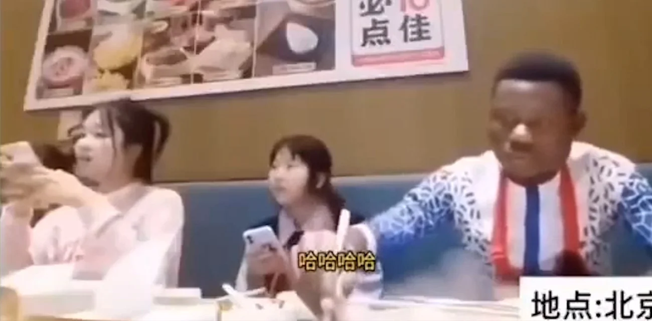 济南 国际妓院  非洲黑人在中国北京的留学生  与六个女学伴的性福生活！