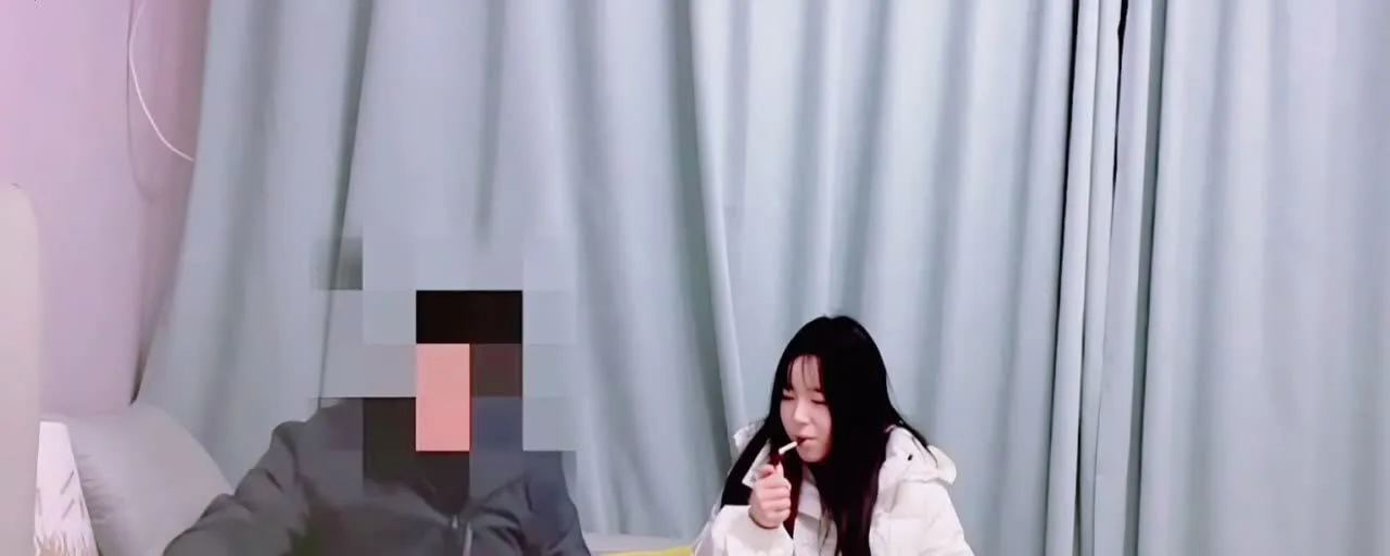 探花7BOSS约炮刚下海嫩妹 妹子口活一流还是个白虎 水又多操起来超舒服！