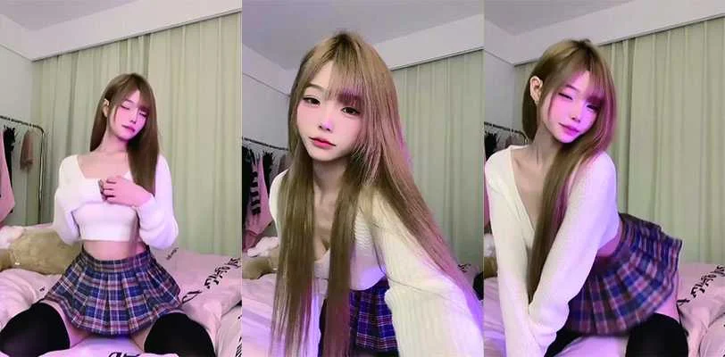 蛇妈 自家卧室闺房私密拍摄魅魔制服全裸开腿诱惑炮友实录合集太骚了