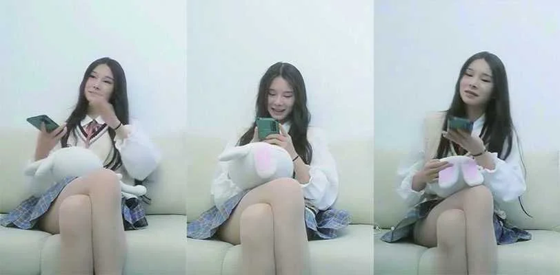 今宵重金邀约清纯JK少女 重金约清纯JK少女沙发近景狂插 细节全露极致刺激经典作